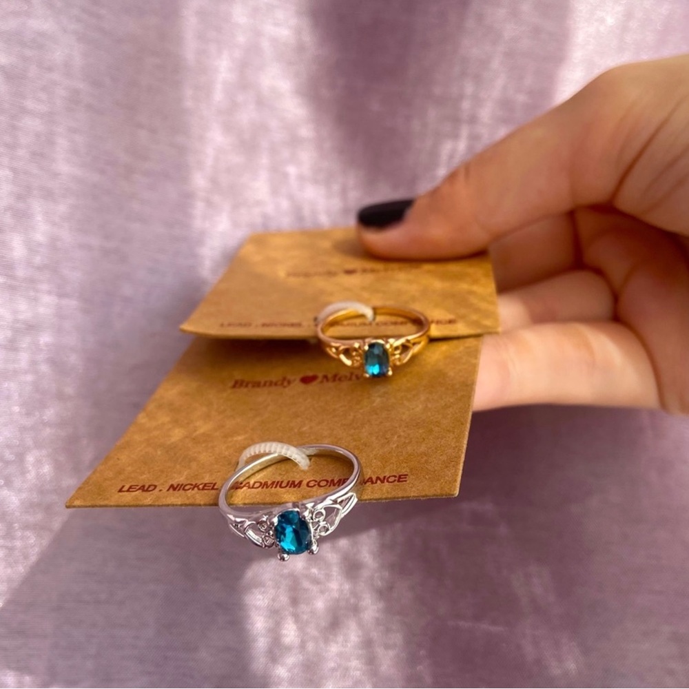 Brandy Melville Blue Gem Ring (Silver or Gold)